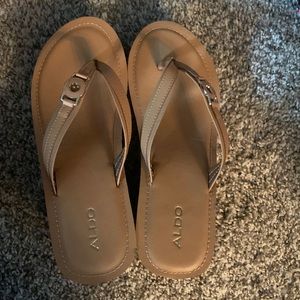 Wedge Sandals Tan/Beige size 9 New